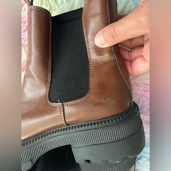 Daphne brown boots- Size 6.5 - Picture 10 of 12